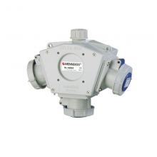 TOMA TRIPLE PULPO MENNEKES 16 AMP
